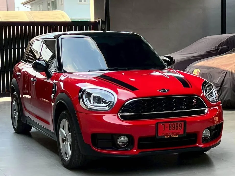 2017 Mini Countryman II 3