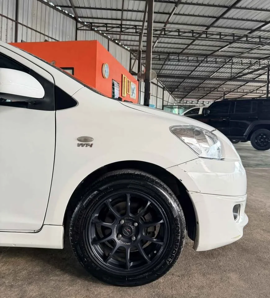 2010 Toyota Vios II 3