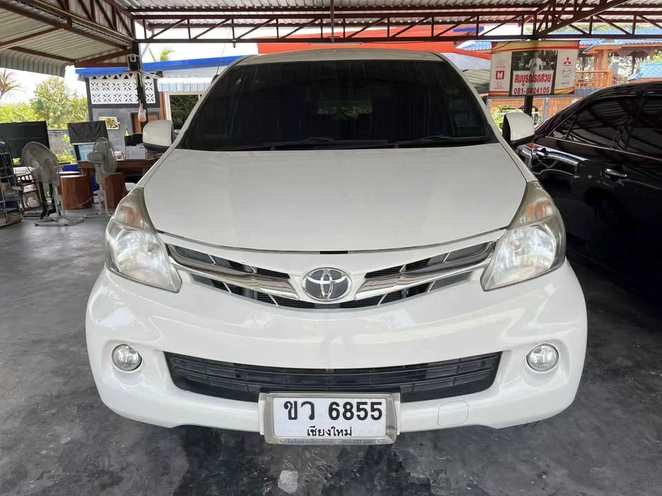 2014 Toyota Avanza II 2