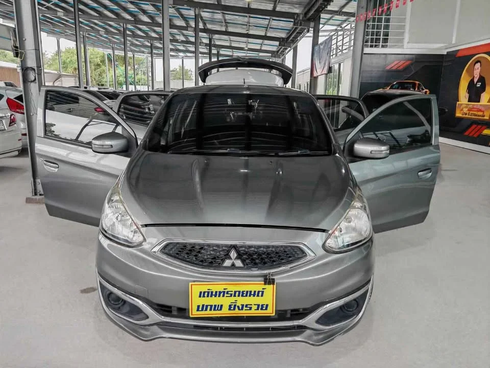2018 Mitsubishi Mirage VI 3
