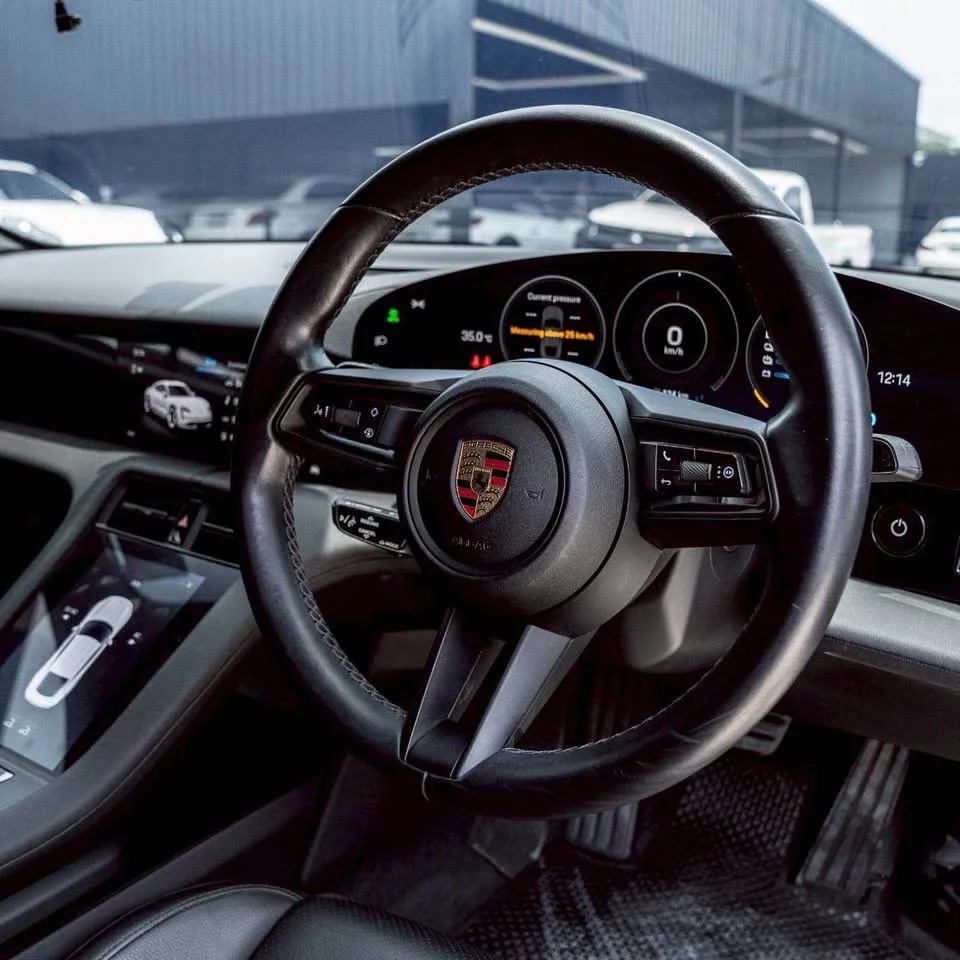 2021 Porsche Taycan 9J1 2