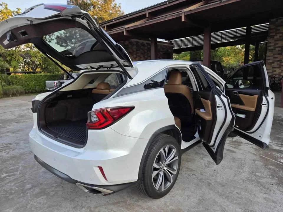 2017 Lexus RX IV 2