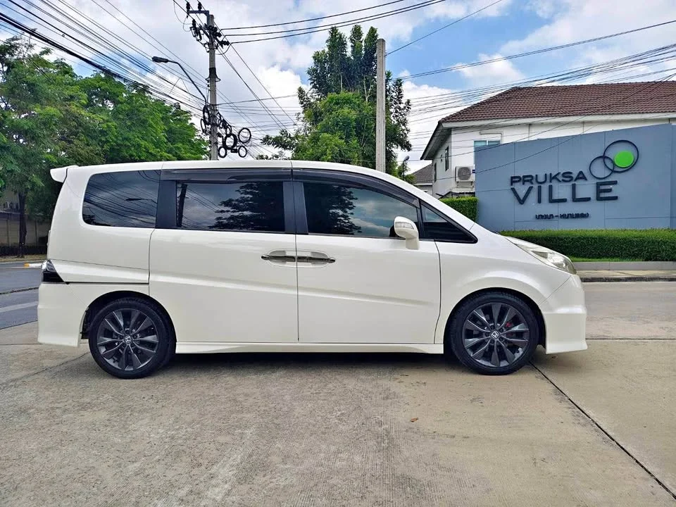 2007 Honda Stepwgn III 3