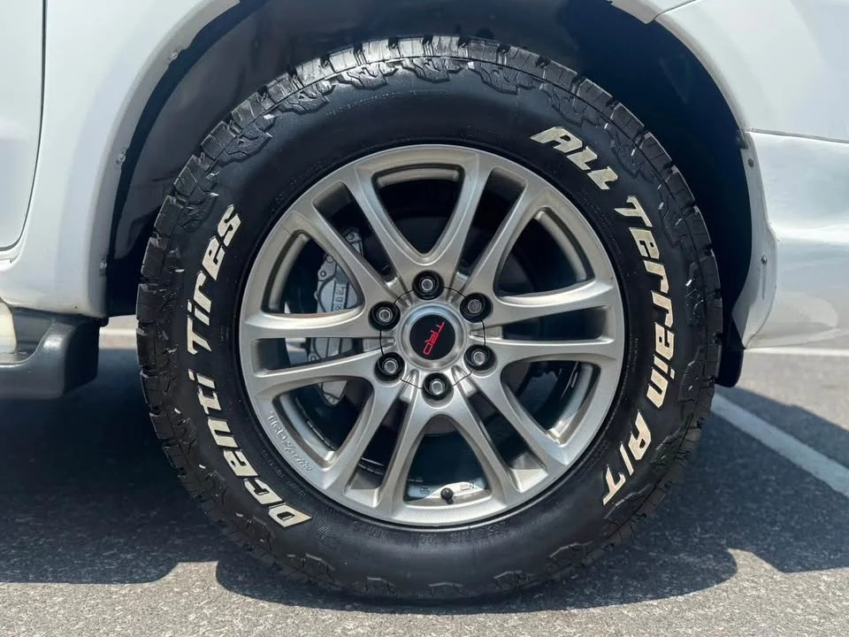 2009 Toyota Fortuner I 3