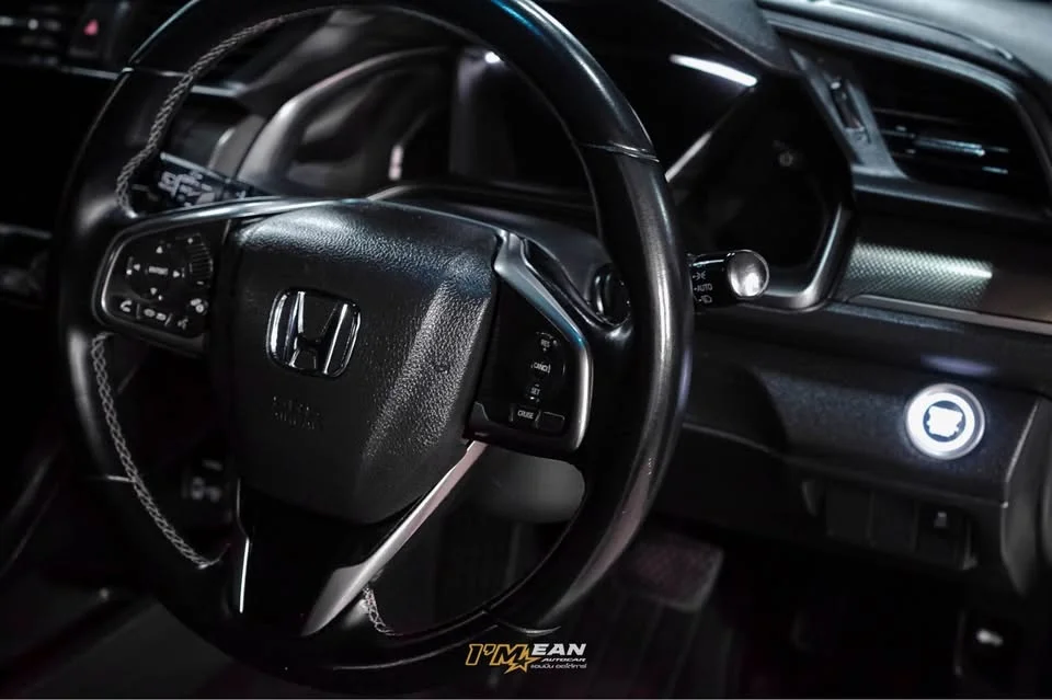 2018 Honda Civic X 2