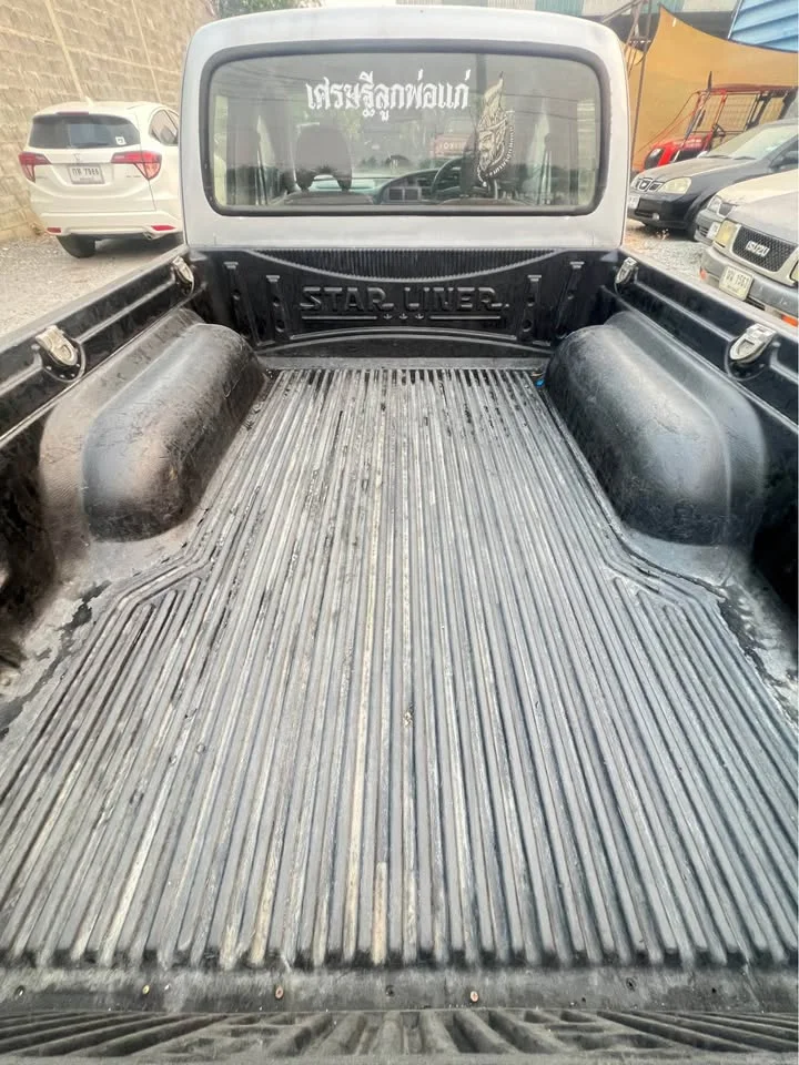 2003 Ford Ranger I 3