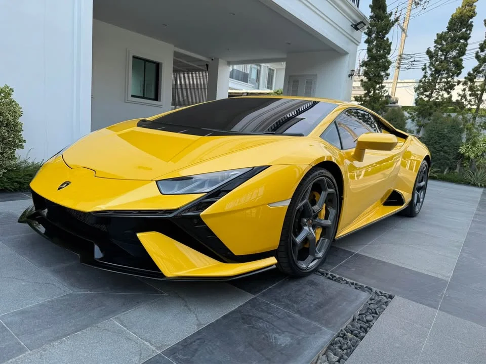 2024 Lamborghini Huracan 2
