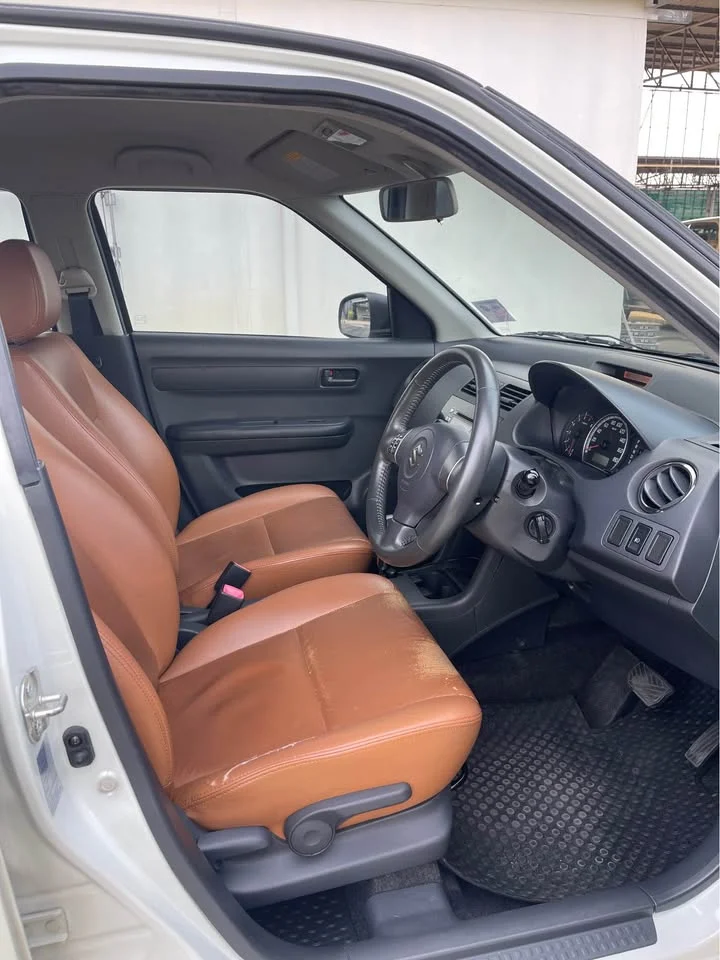 2013 Suzuki Swift I 2