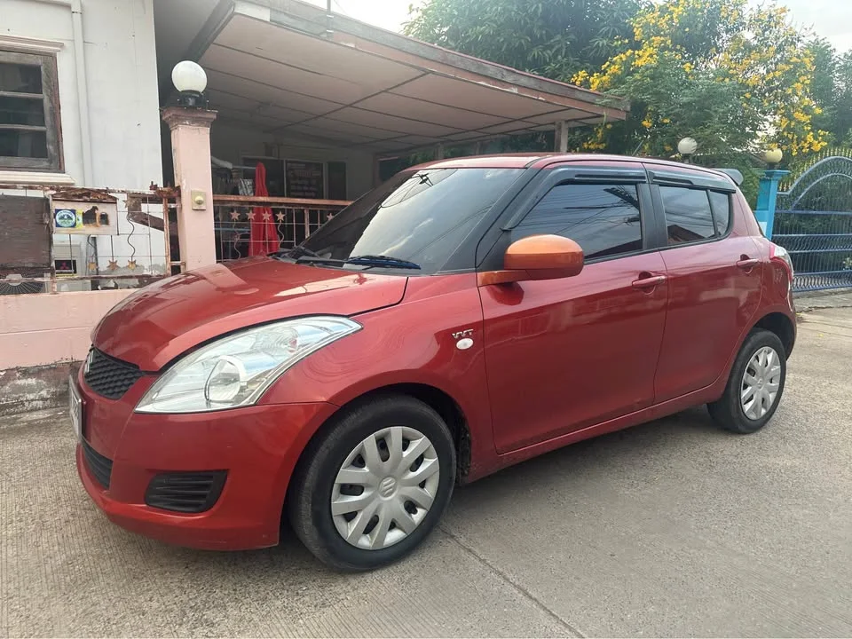 2014 Suzuki Swift II 2