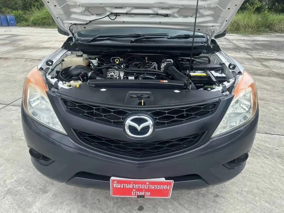2013 Mazda BT-Series II 3