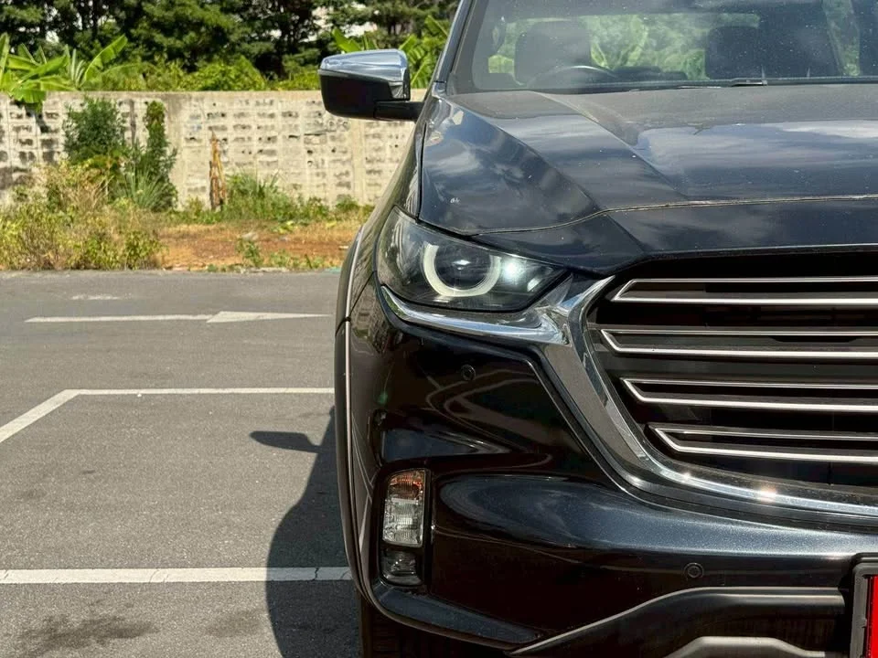 2023 Mazda BT-Series III 2