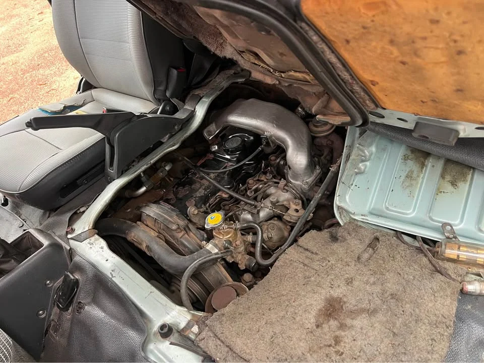 2002 Toyota Commuter IV (H100) 3