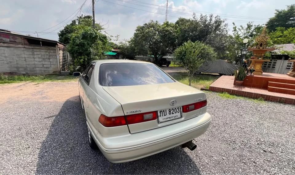 2000 Toyota Camry IV (XV20) 3