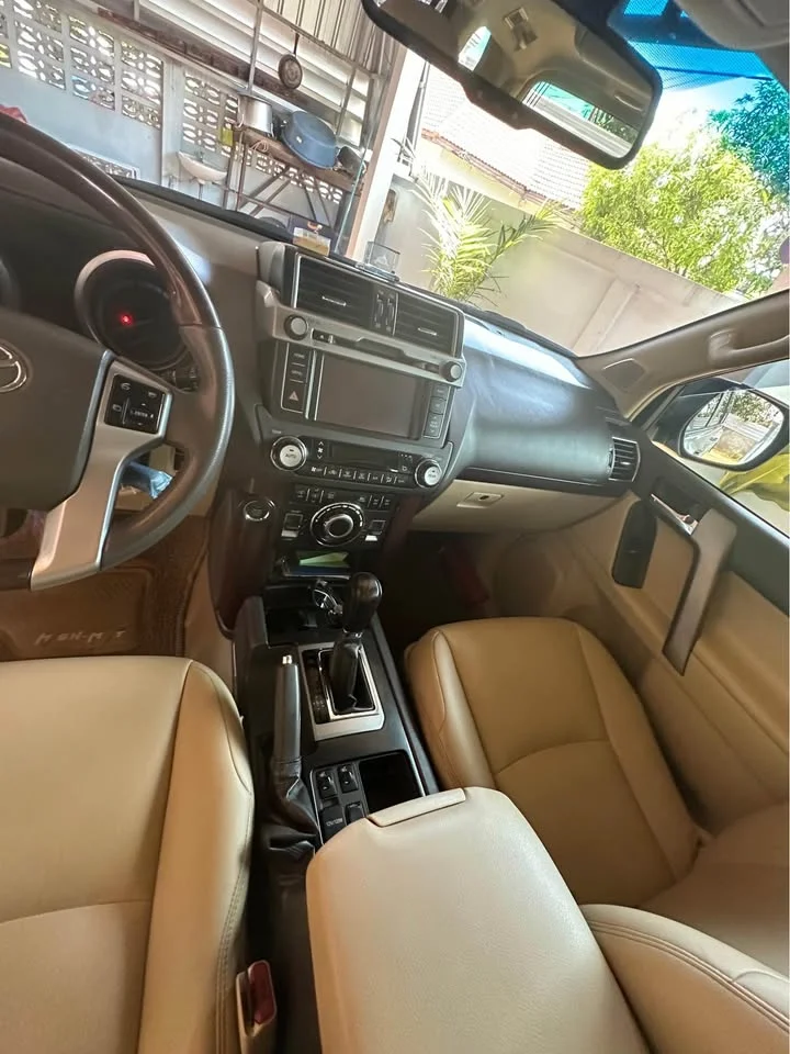2015 Toyota Land Cruiser Prado J150 3