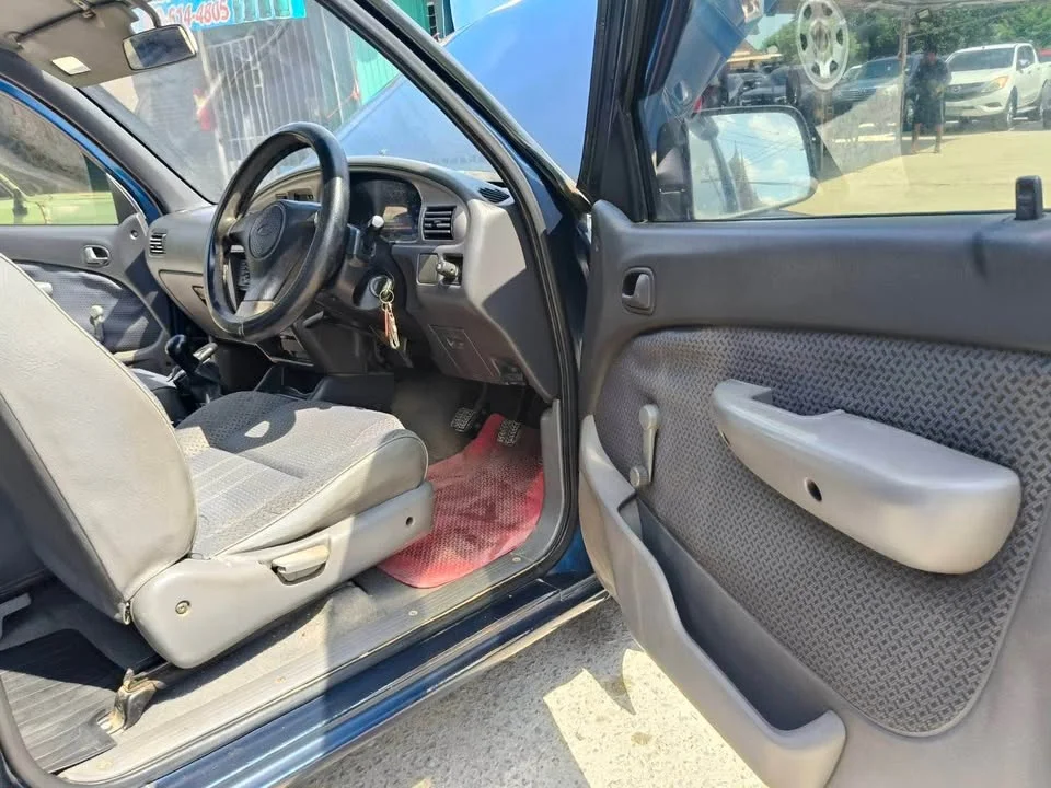 2005 Mazda 2500 Fighter V 3