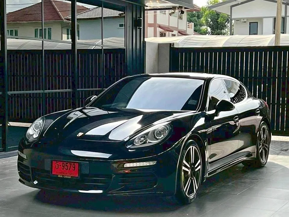 2015 Porsche Panamera I 2