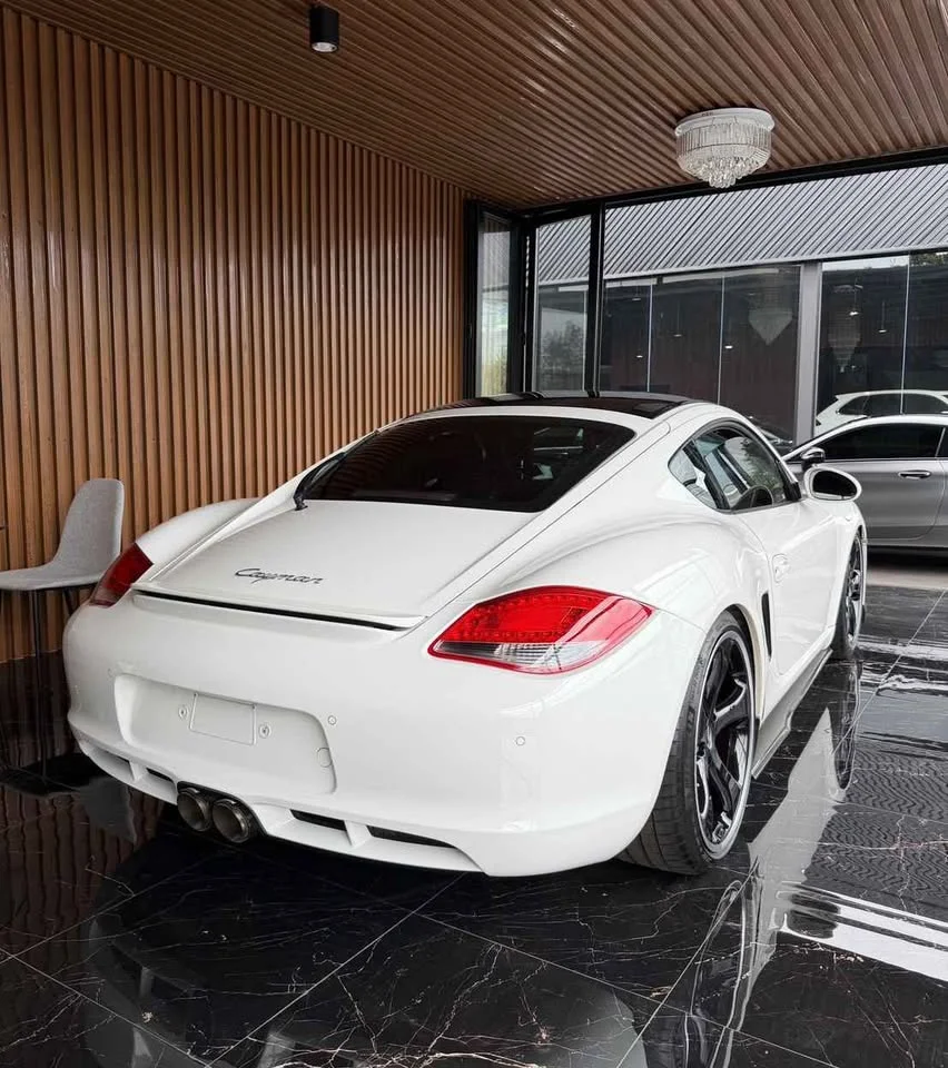 2011 Porsche Boxster and Cayman II 2