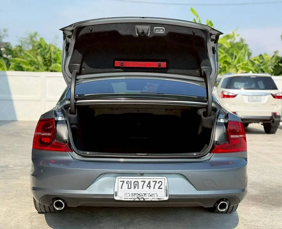 2017 Volvo S90 II 2