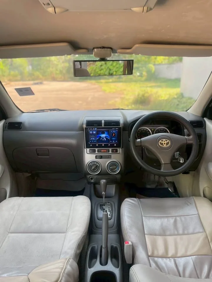 2011 Toyota Avanza I 3