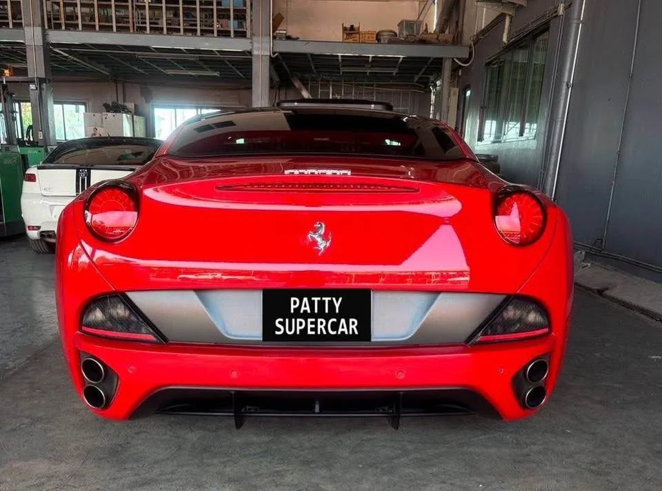 2010 Ferrari California 3