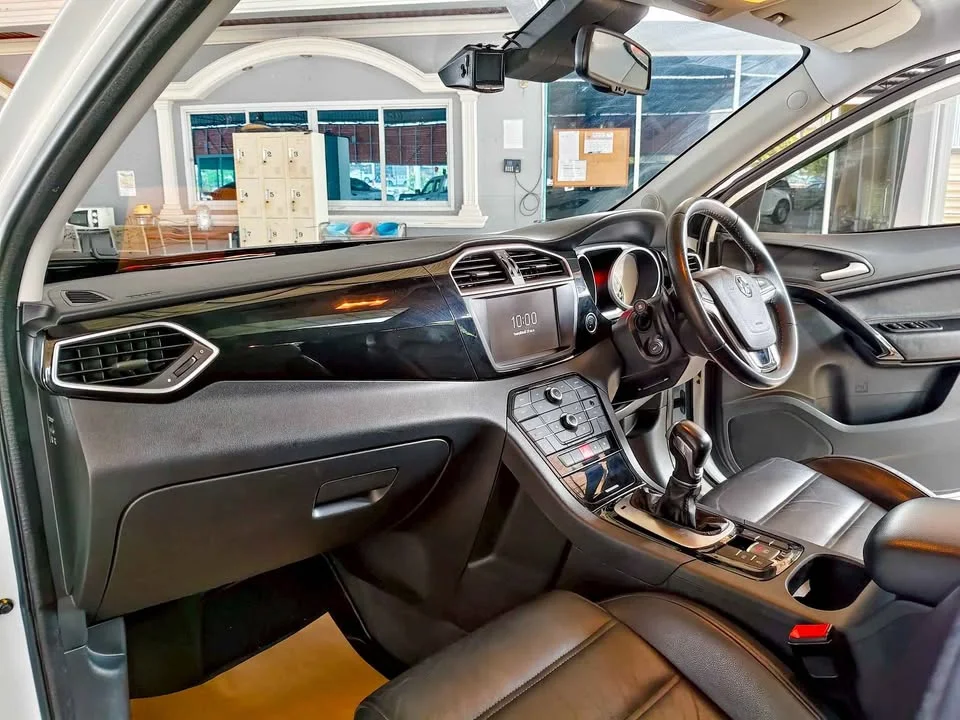 2016 MG GS 2