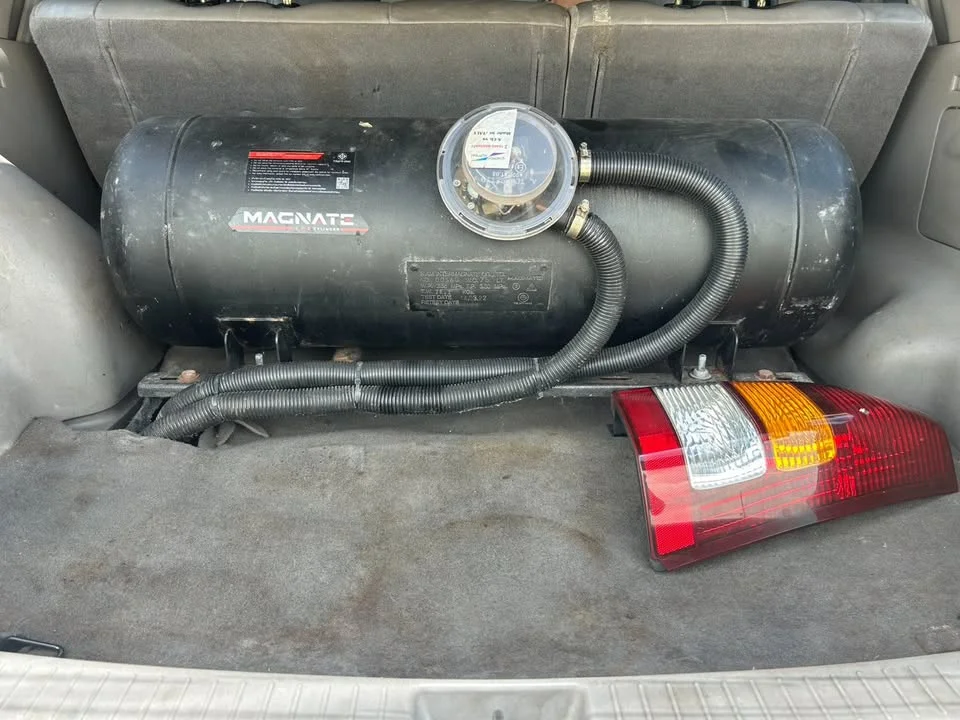 2004 Mazda Tribute I 2