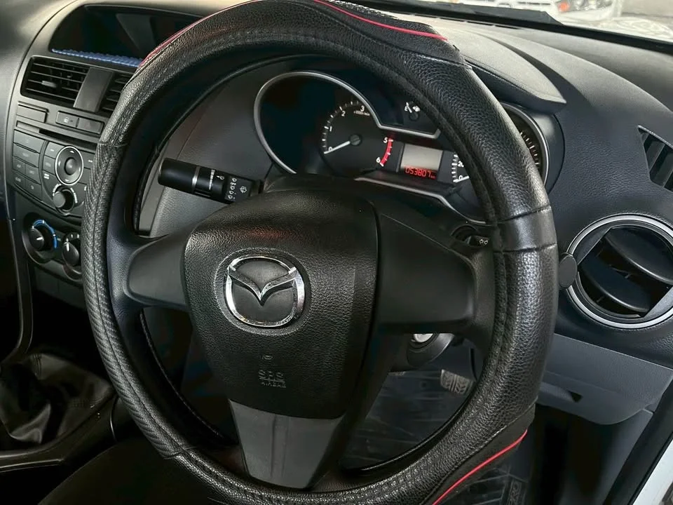 2018 Mazda BT-Series II 2
