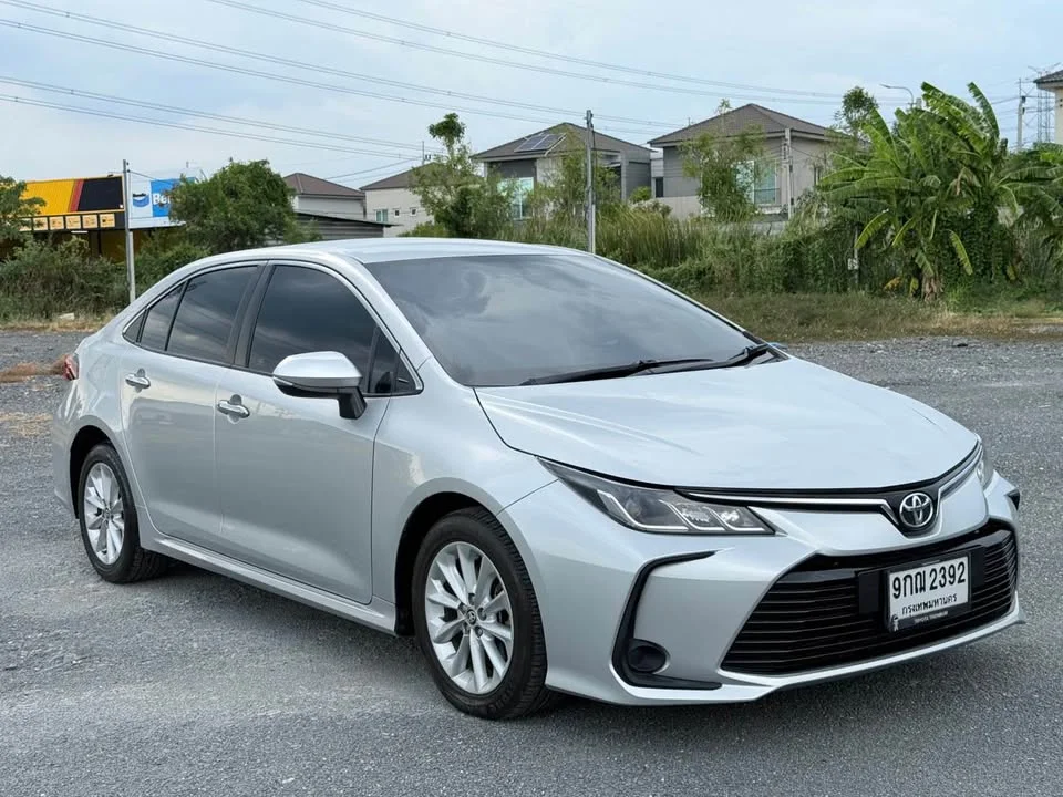 2019 Toyota Corolla Altis XII (E210) 3