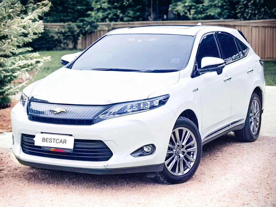 2014 Toyota Harrier III 3