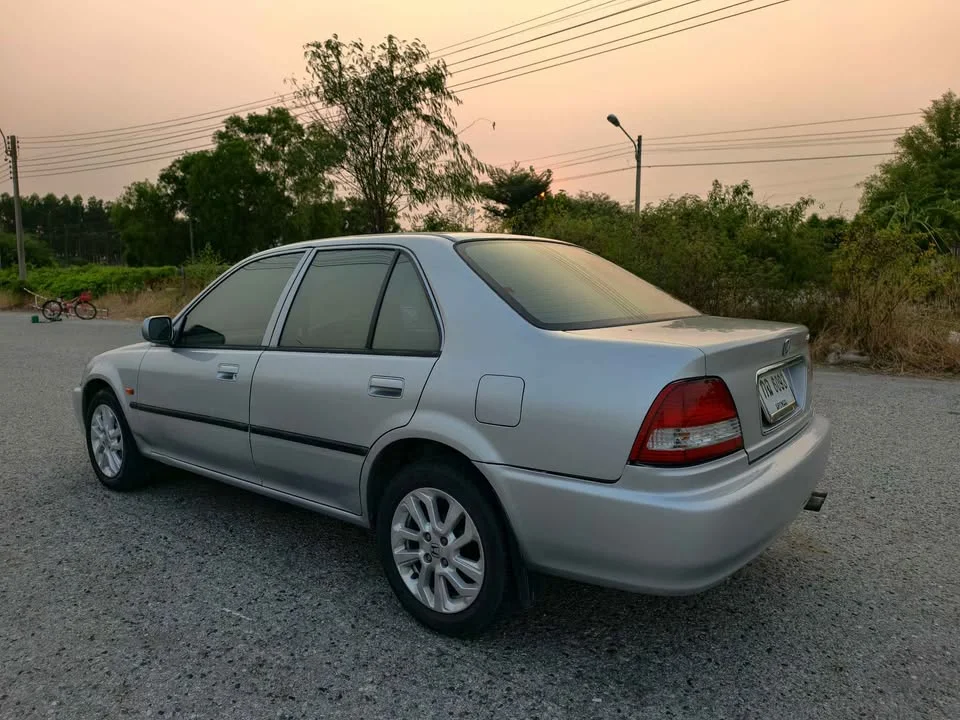 2000 Honda City III 2