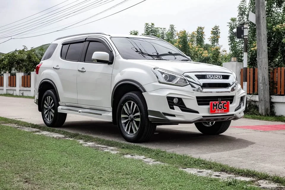 2018 Isuzu MU-X I 2