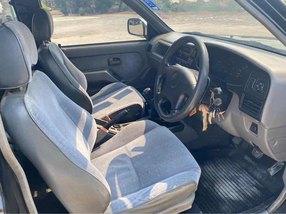 2000 Isuzu Faster Dragon Eyes III 2