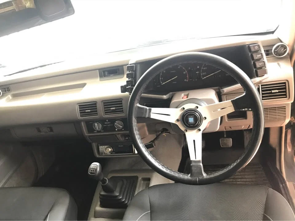 1992 Isuzu TFR III 2