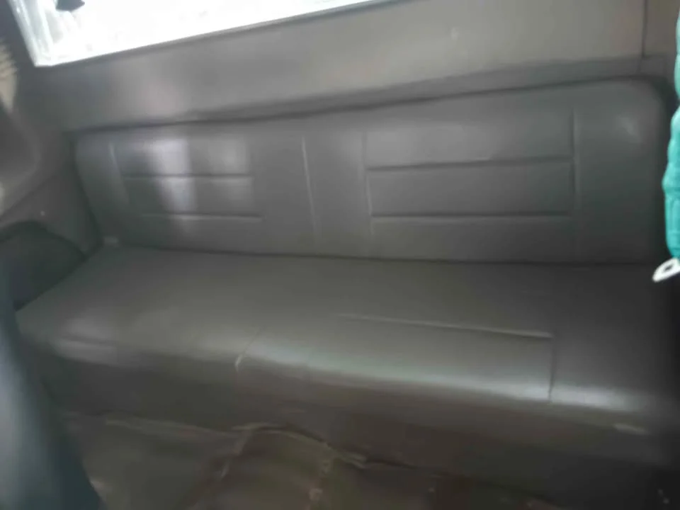 Isuzu TFR III 2