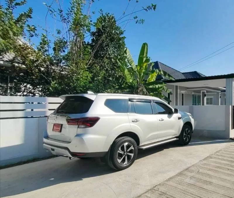 2022 Nissan Terra 3
