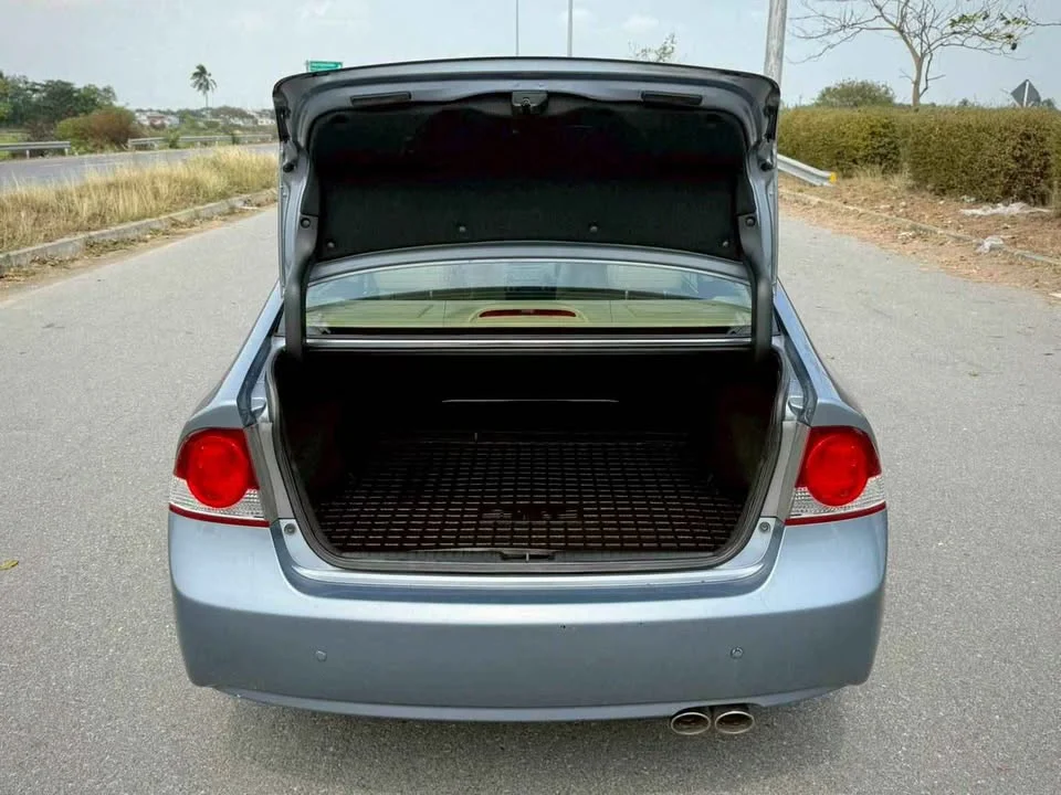 2006 Honda Civic VIII 2