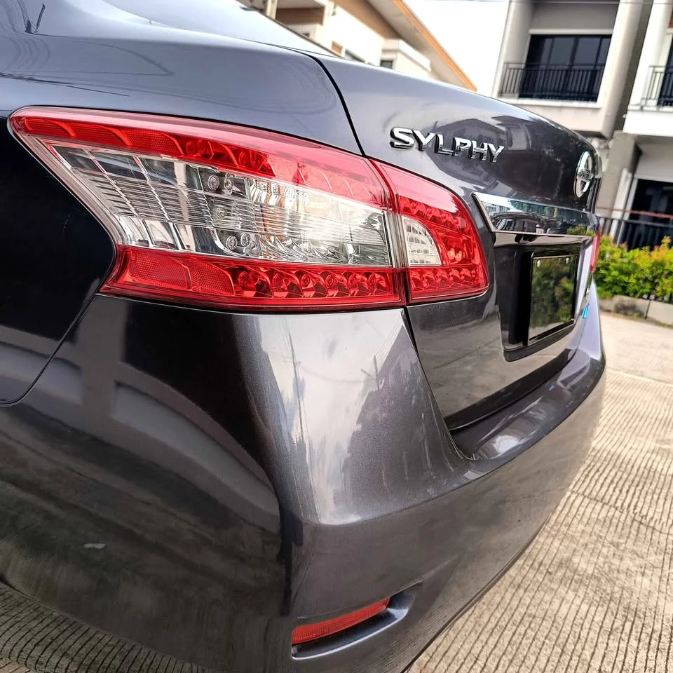 2013 Nissan Sylphy III (B17) 3