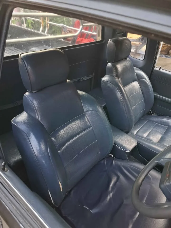 1988 Mitsubishi Triton II 3