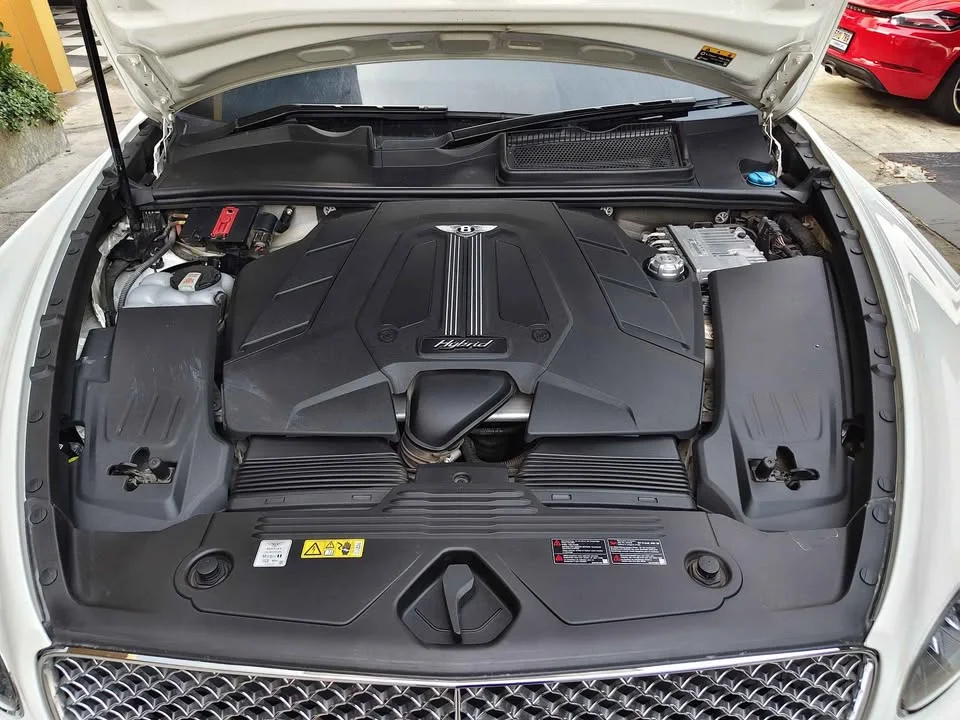 2022 Bentley Continental GT, GTC III 2