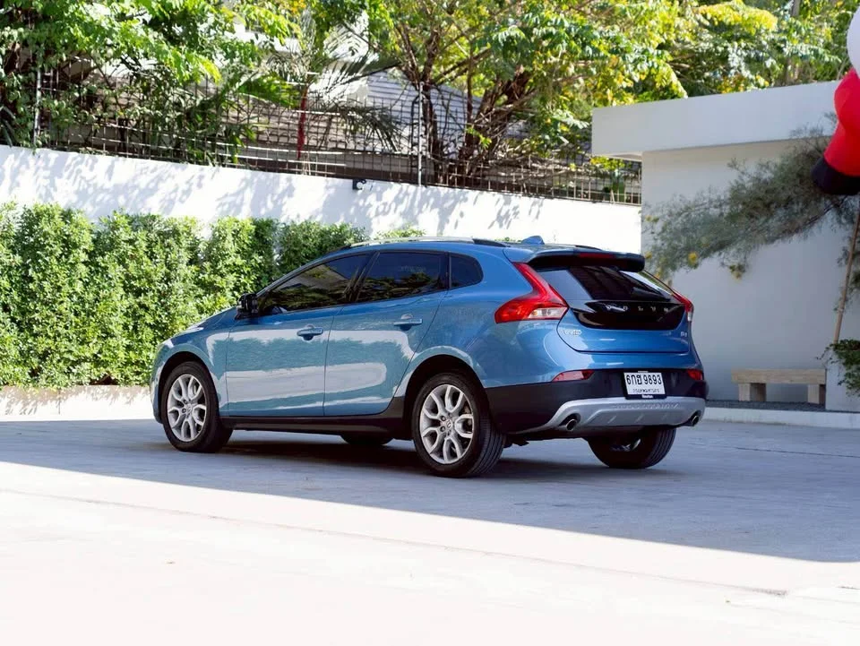 2017 Volvo V40 II 3