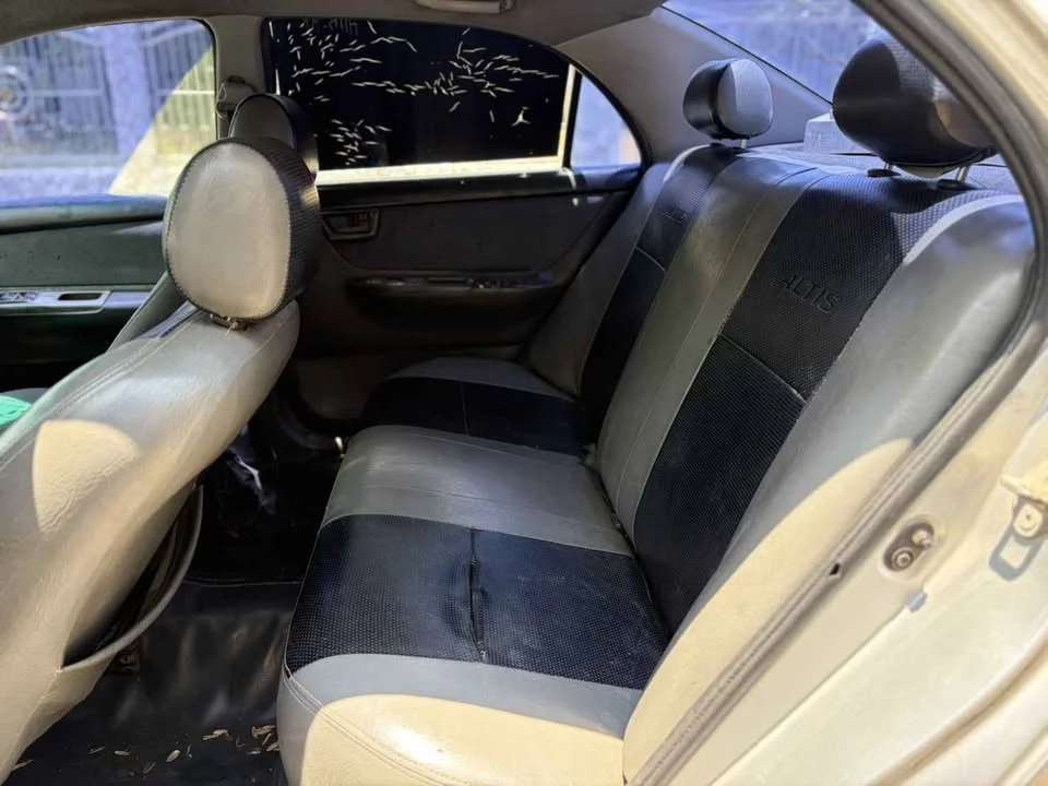 2004 Toyota Corolla Altis IX (E120) 3