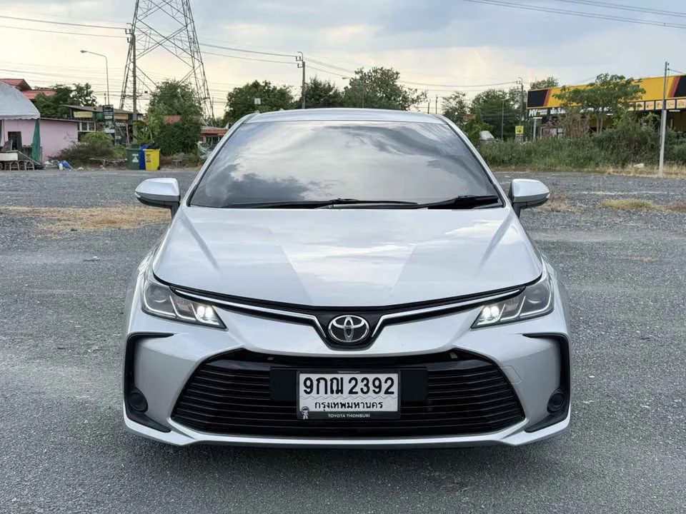 2019 Toyota Corolla Altis XII (E210) 3