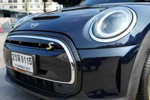 2022 Mini Hatch  III 3