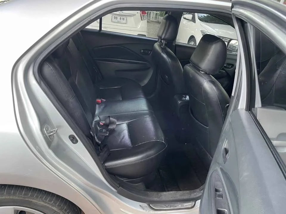 2010 Toyota Vios II 3