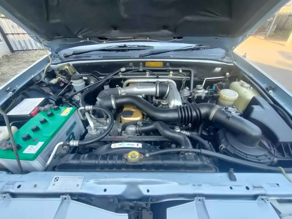 2000 Isuzu Faster Dragon Eyes III 3