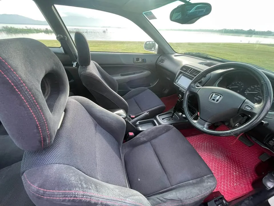 2000 Honda Integra III 3