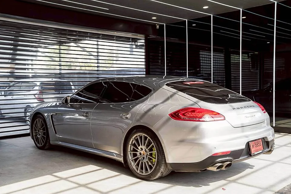 2014 Porsche Panamera I 3