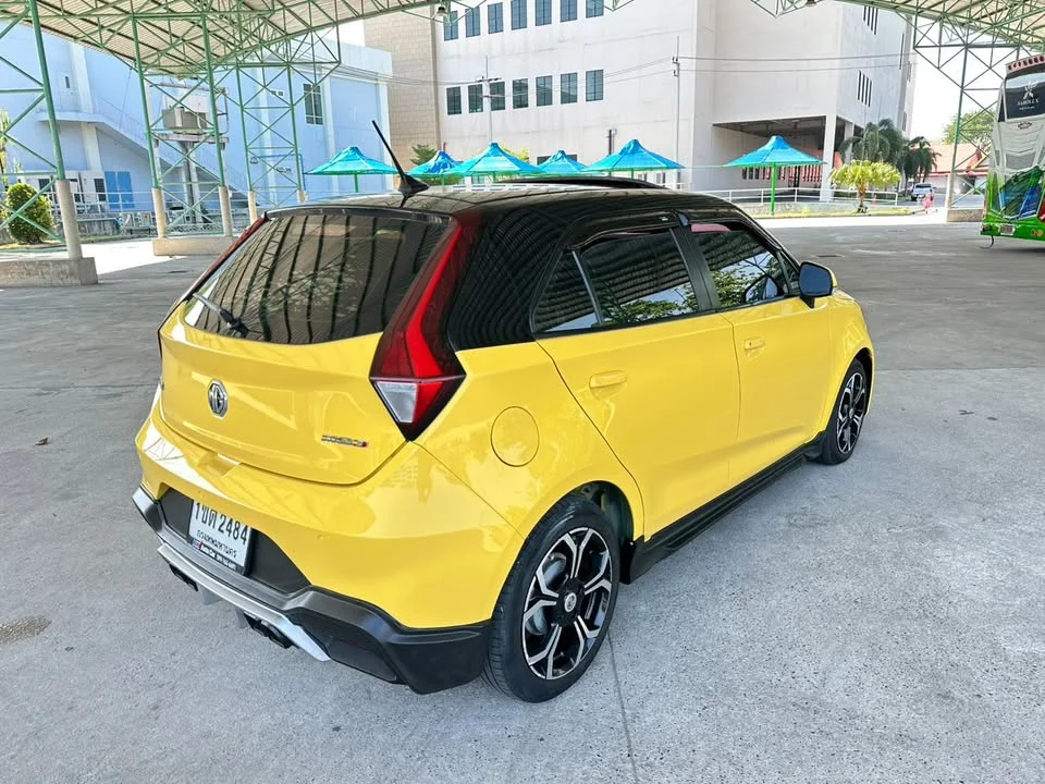 2021 MG 3 II 3