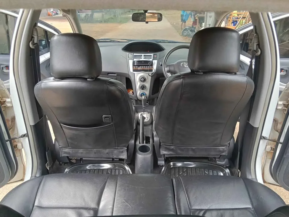 2006 Toyota Yaris II 3