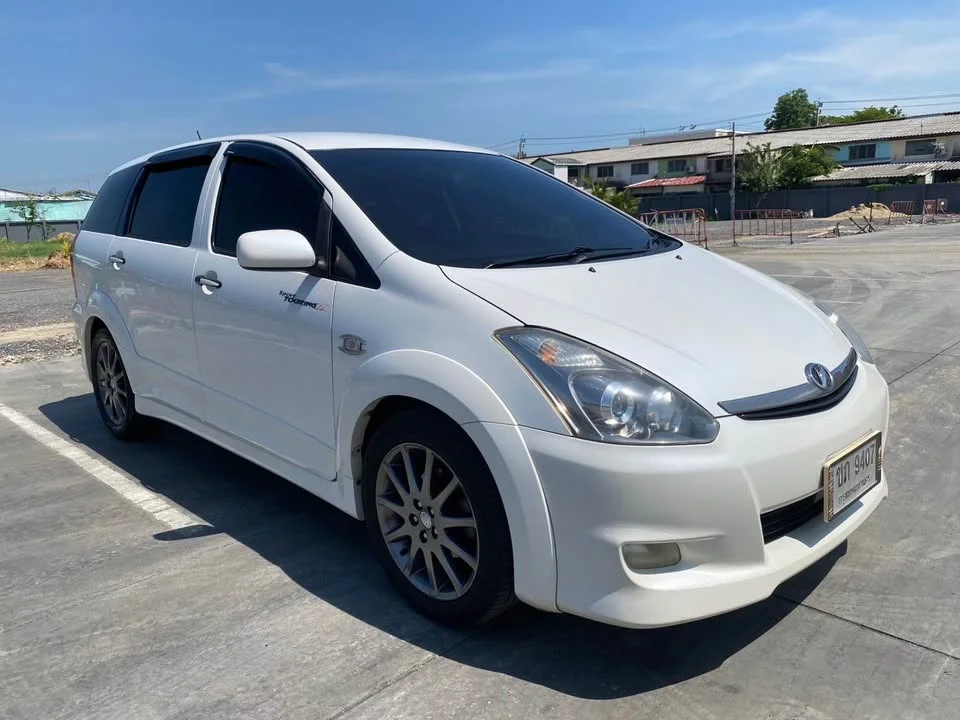 2007 Toyota Wish I 2